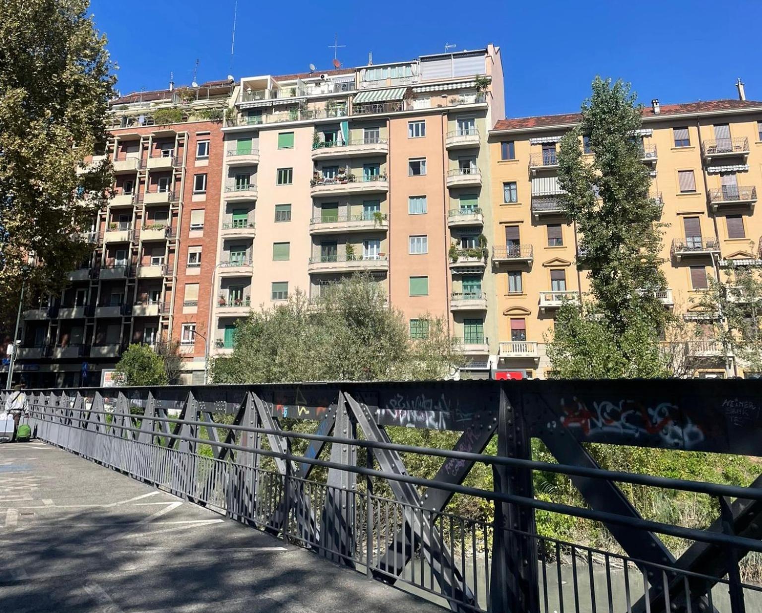 Apartamento Attico Ellen Terrazza Con Vista Turín Exterior foto