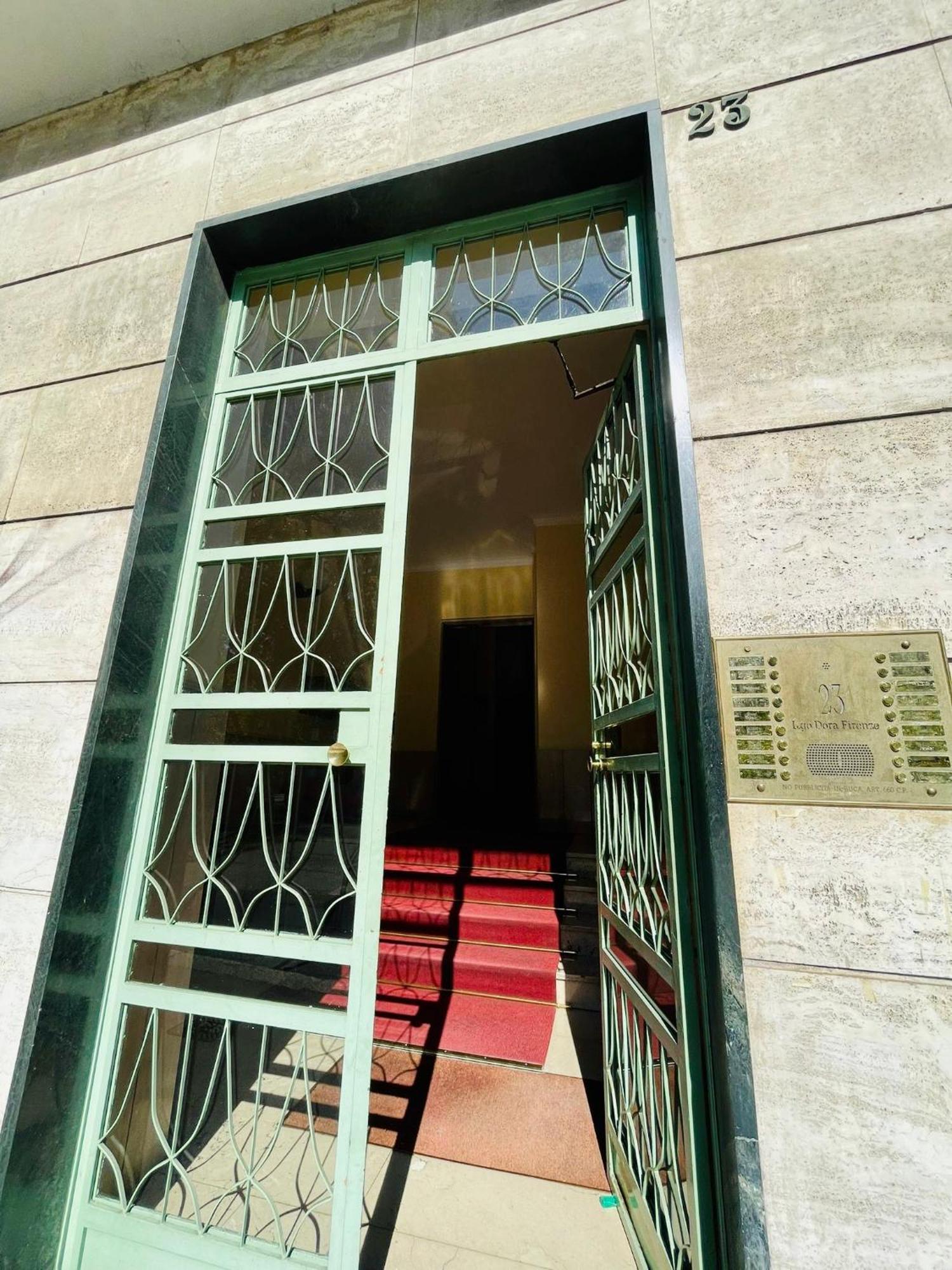 Apartamento Attico Ellen Terrazza Con Vista Turín Exterior foto